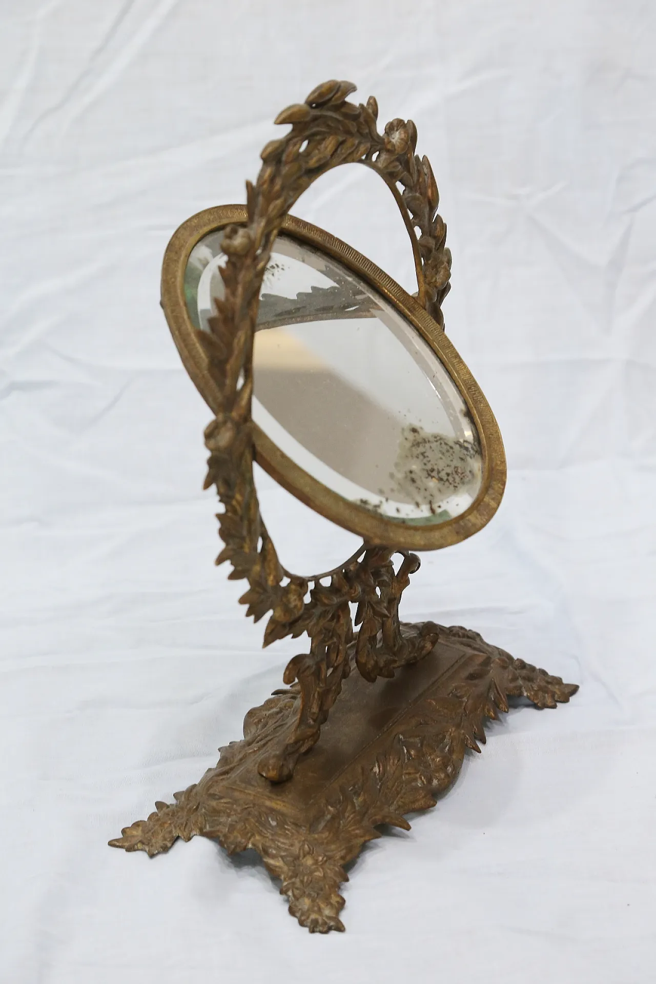 Specchio da tavolo in bronzo e ottone dorato, primo '900 12