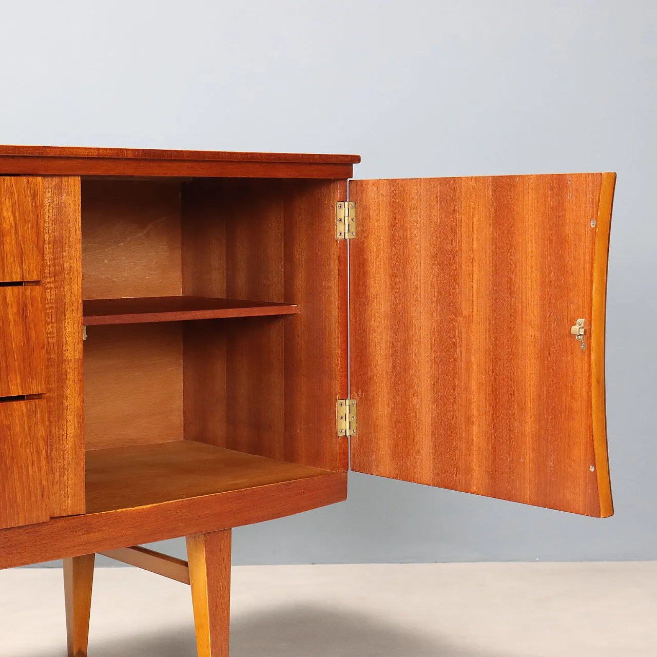 Credenza impiallacciata in teak, '900 8
