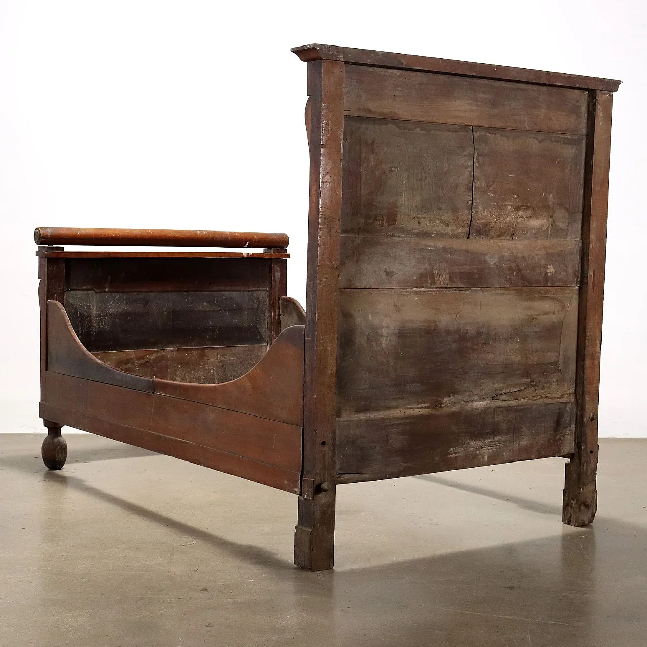 Letto matrimoniale Impero in noce, '800 9