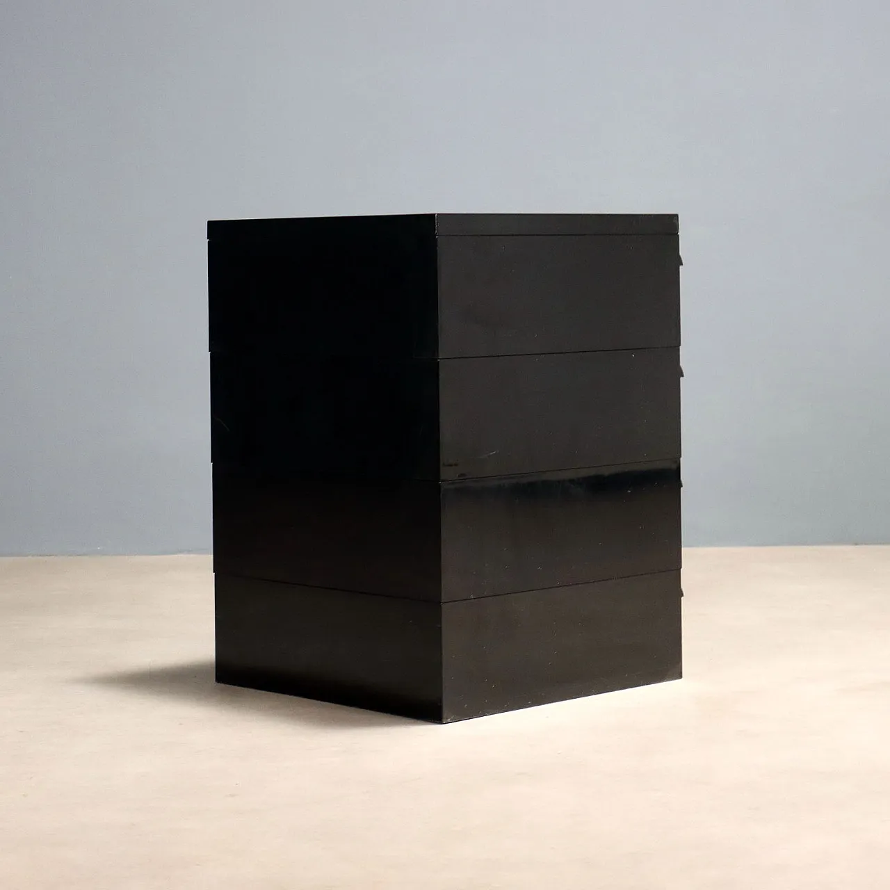 Chest of drawers, black plastic material, 20th century 6