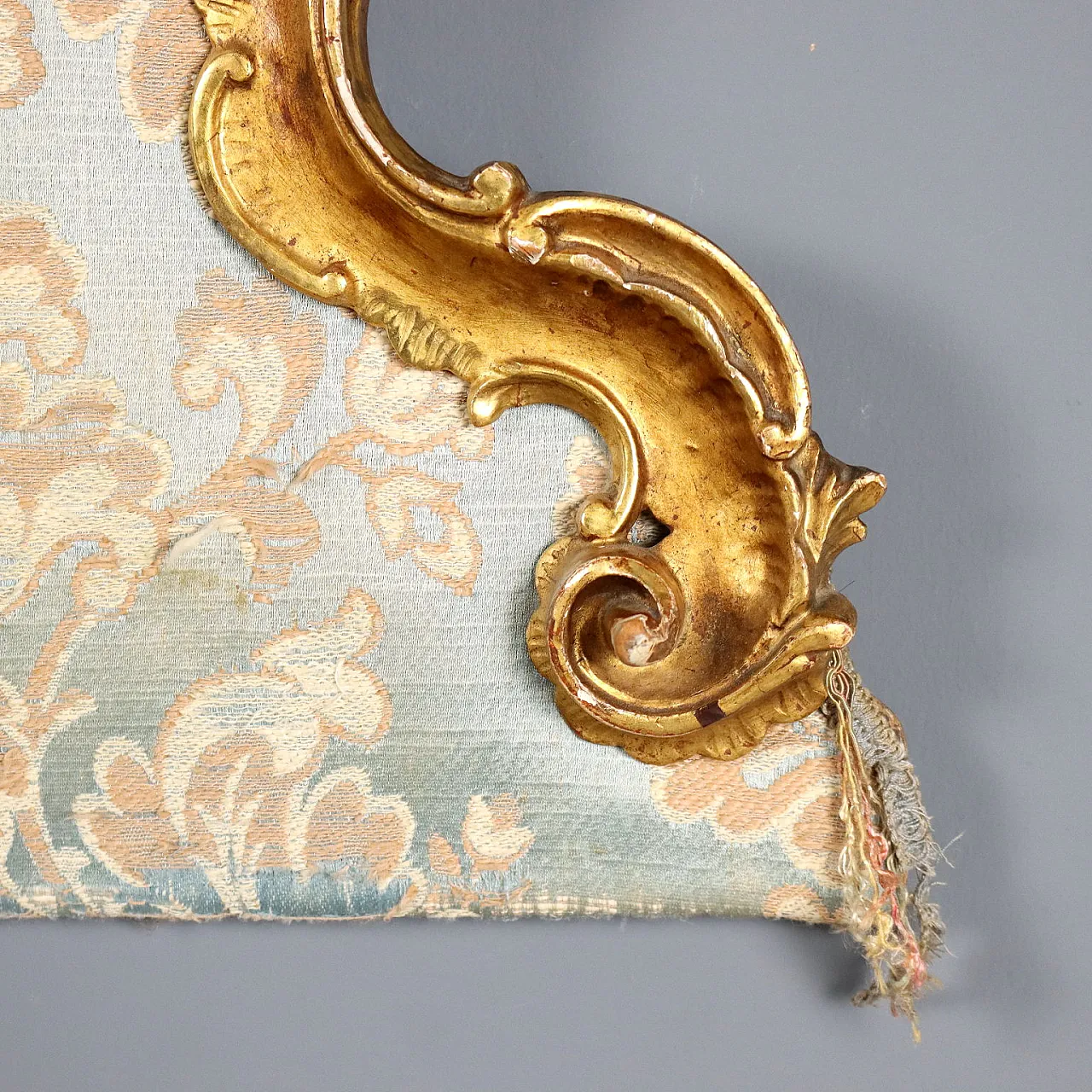 Carved and gilded wooden headboard, late 19th century 5
