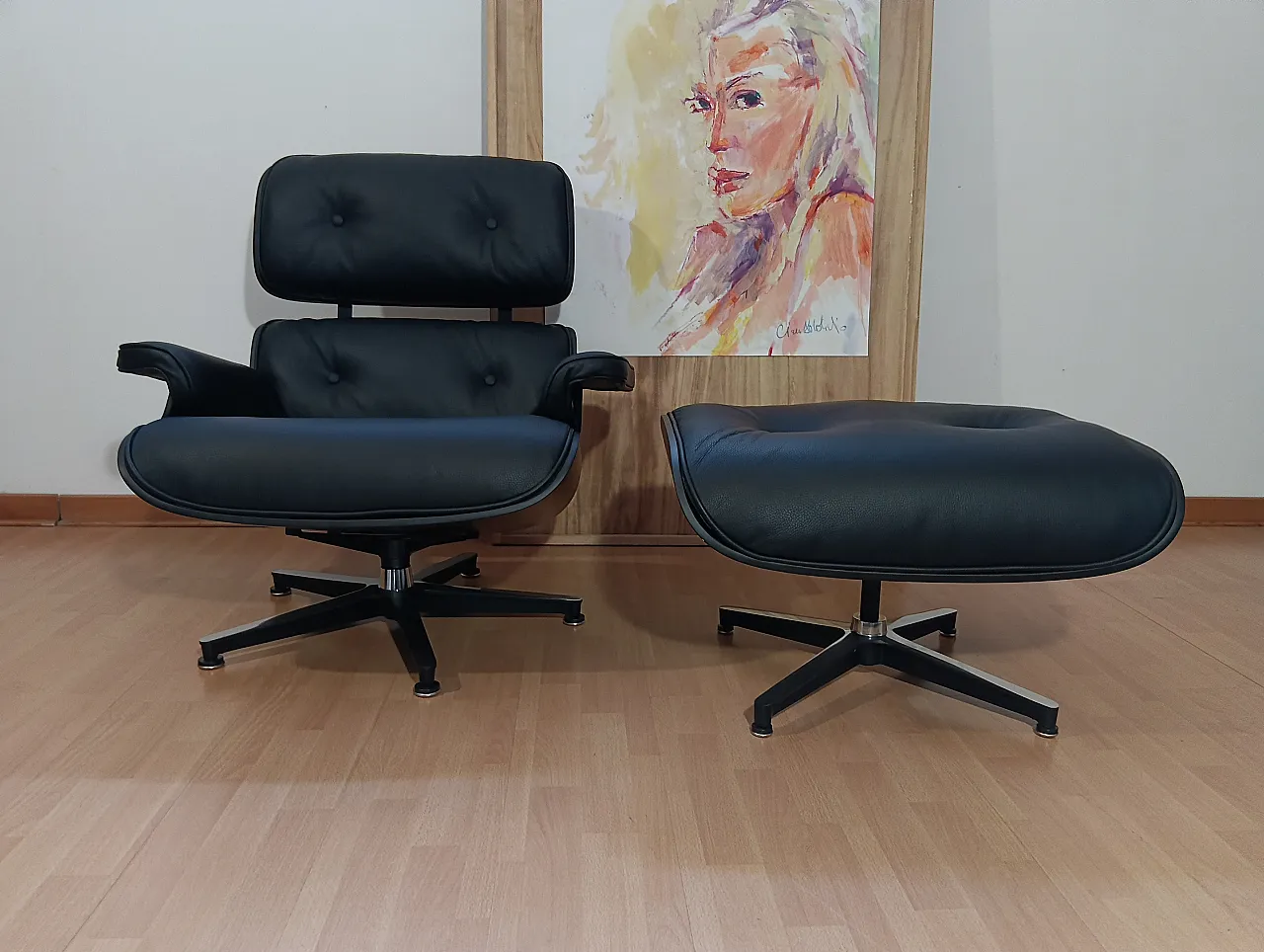 Poltrona e pouf in pelle di Charles & Ray Eames per Alivar, anni 2000 14