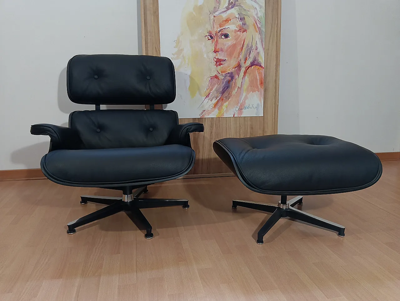 Poltrona e pouf in pelle di Charles & Ray Eames per Alivar, anni 2000 19