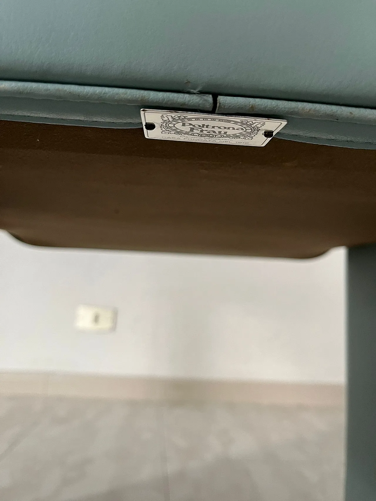 6 Executive Armchairs THF 96 by Poltrona Frau light blue leather, 90s 6