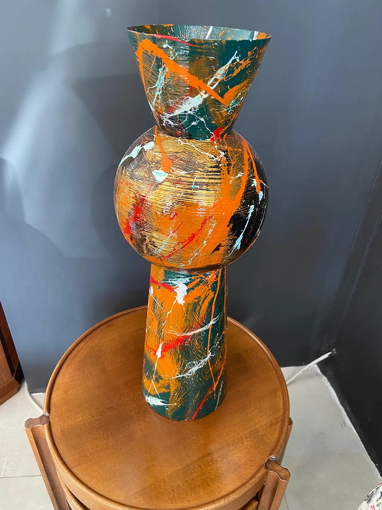 Vaso in metallo di Silvio Formichetti, anni 2000 11