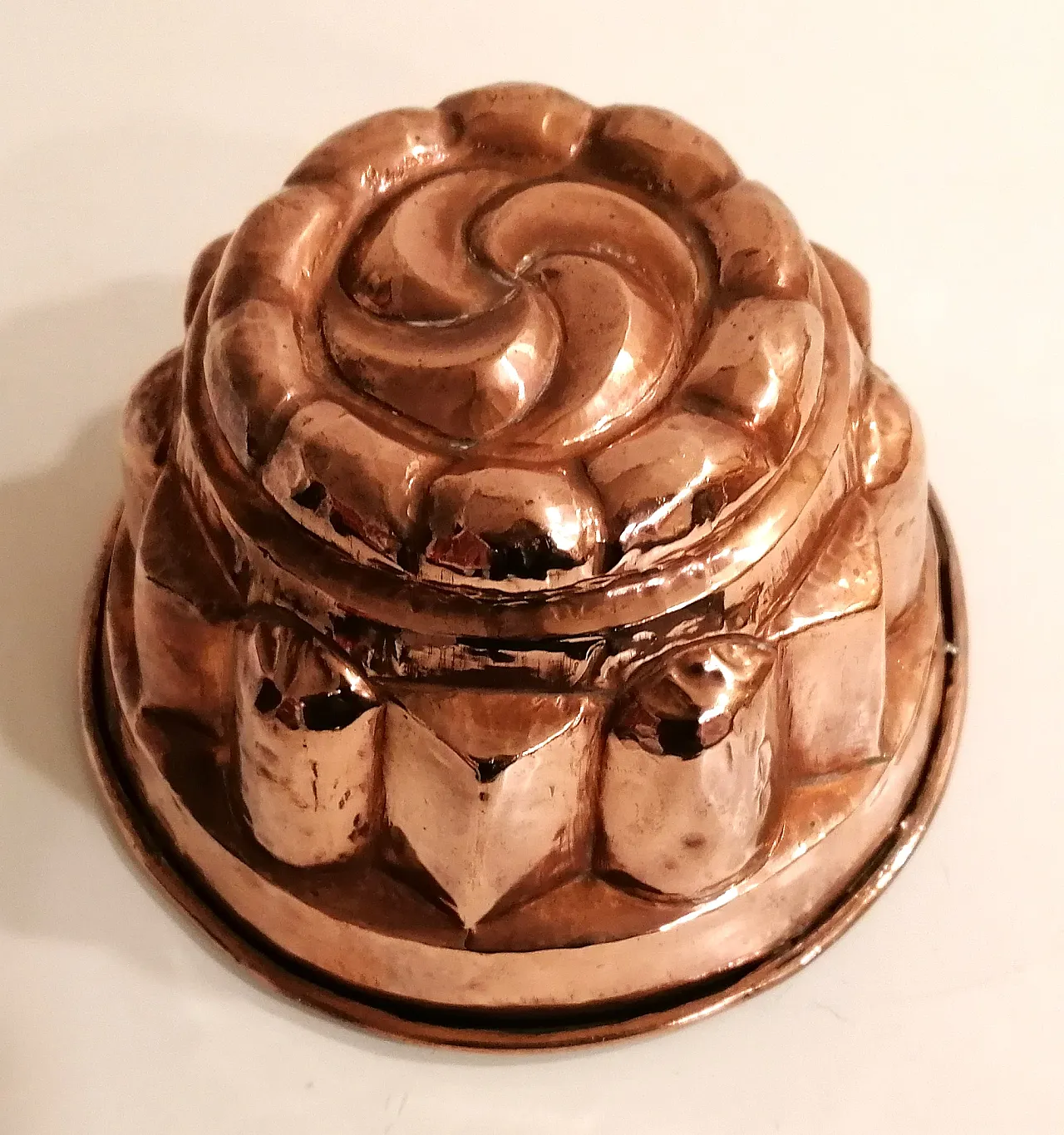 5 cake Copper molds, 1970s 8