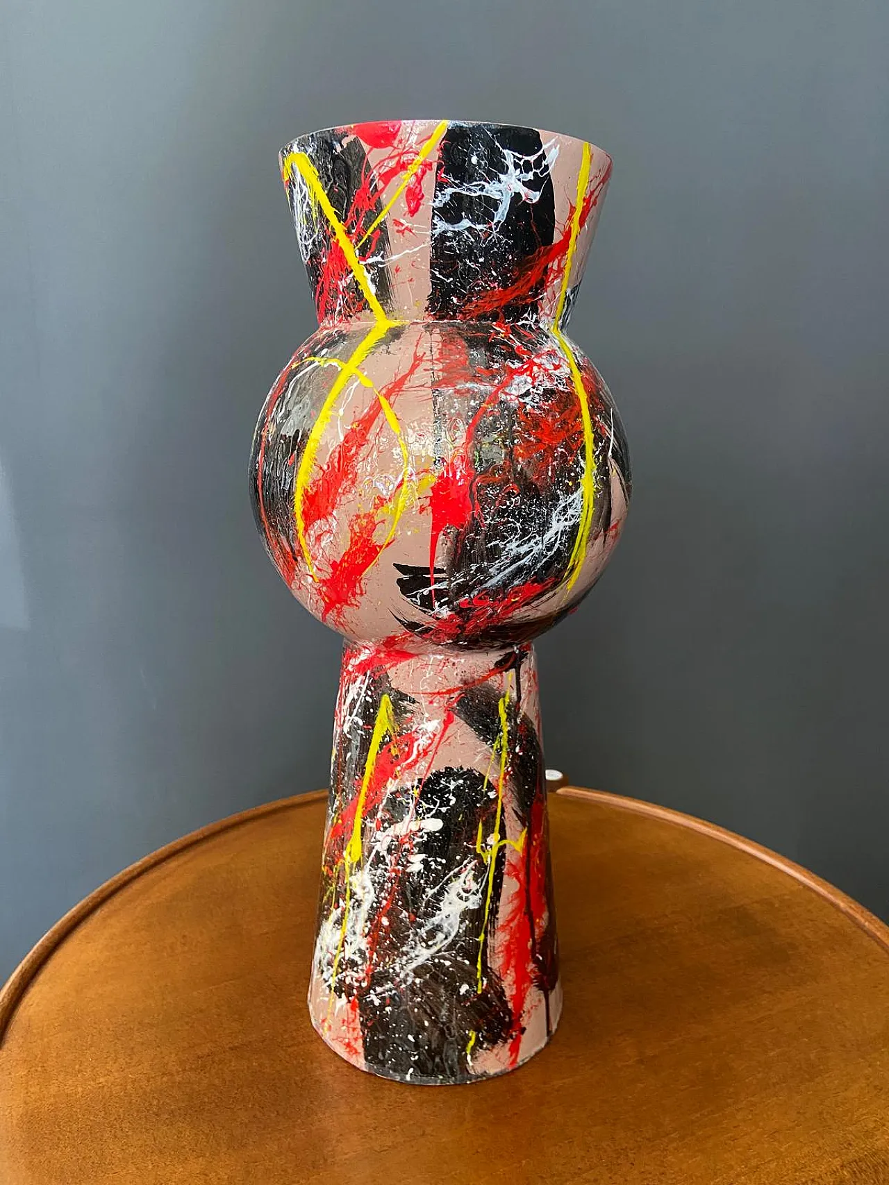 Vaso in metallo di Silvio Formichetti, anni 2000 3