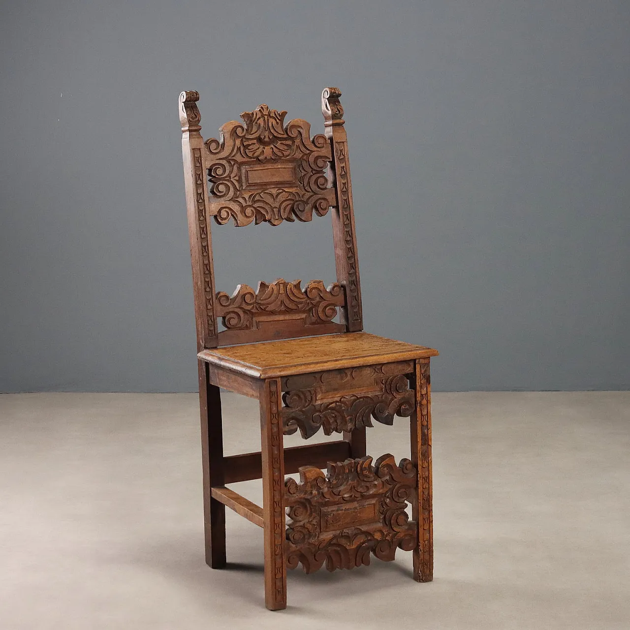 Sedia barocca in noce, '600 1