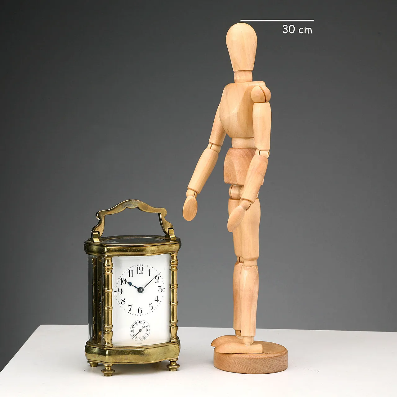 Gilded bronze travel watch with ground glass, 19th century 2