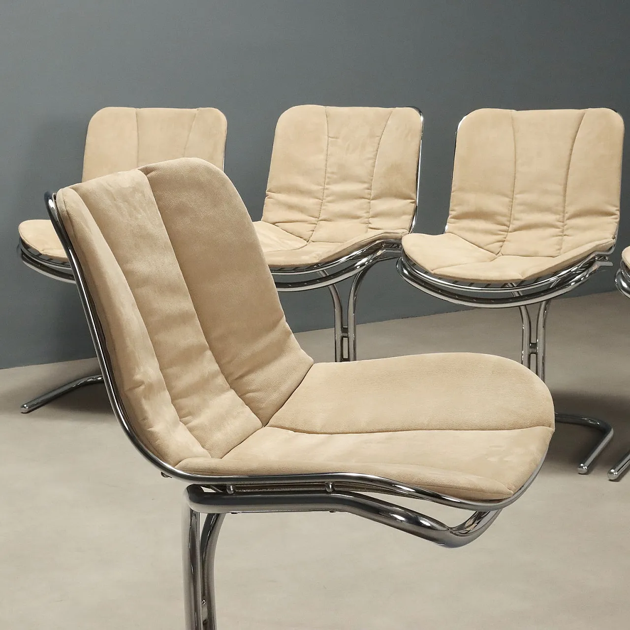 6 Sedie in metallo cromato con cuscini in espanso e tessuto, '900 4