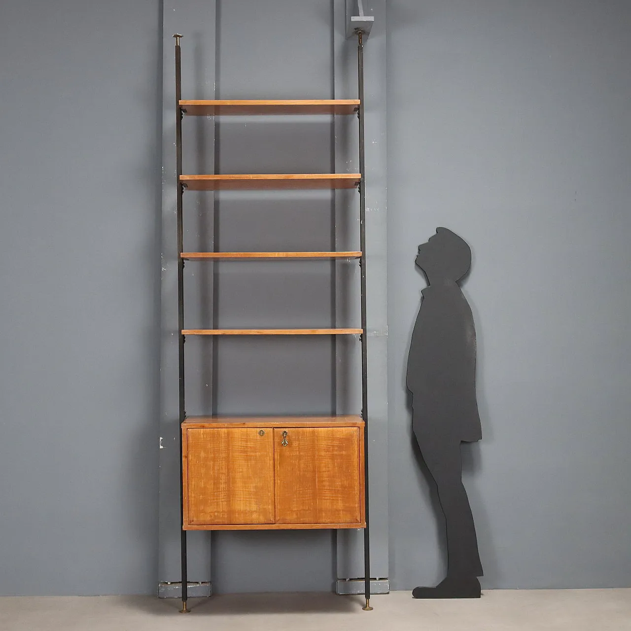 Libreria in legno impiallacciato mogano, metallo e ottone, '900 2