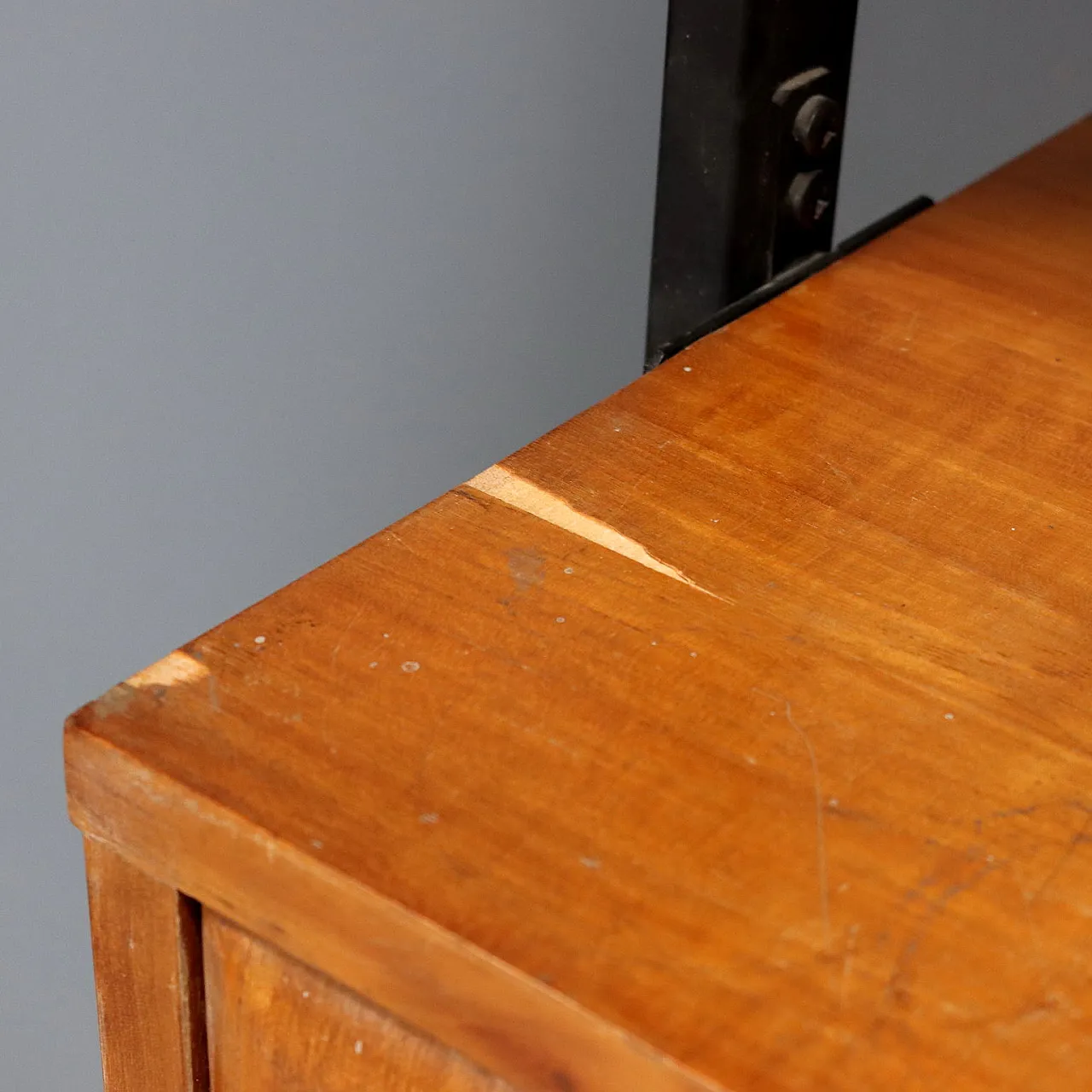 Libreria in legno impiallacciato mogano, metallo e ottone, '900 6