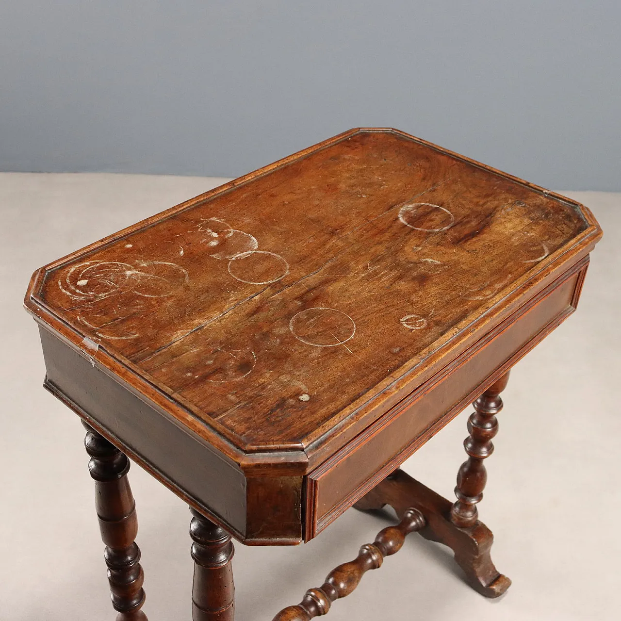 Tavolo da cucito in noce, metà '800 5