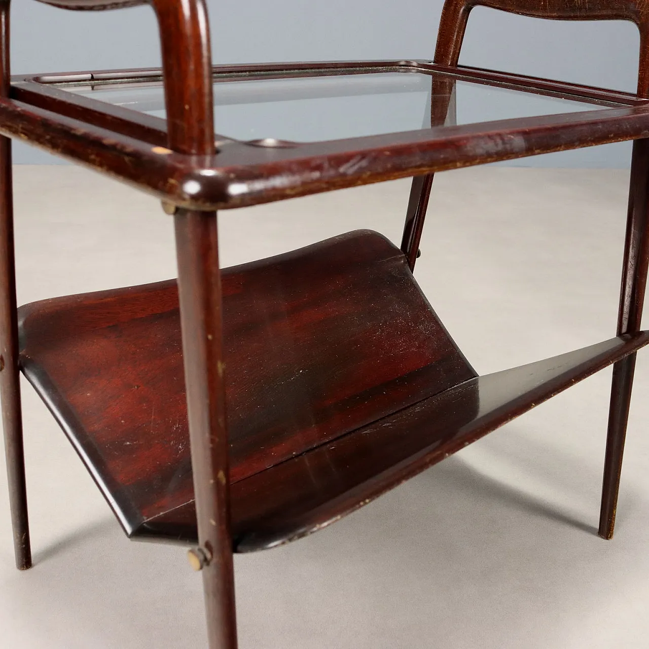 Magazine rack with removable tray in mahogany and glass, 20th century 6