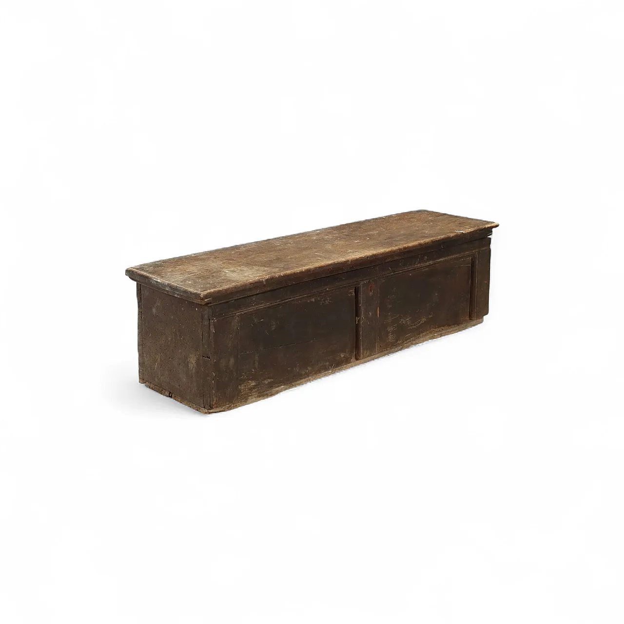 Walnut chest, 17th century 11