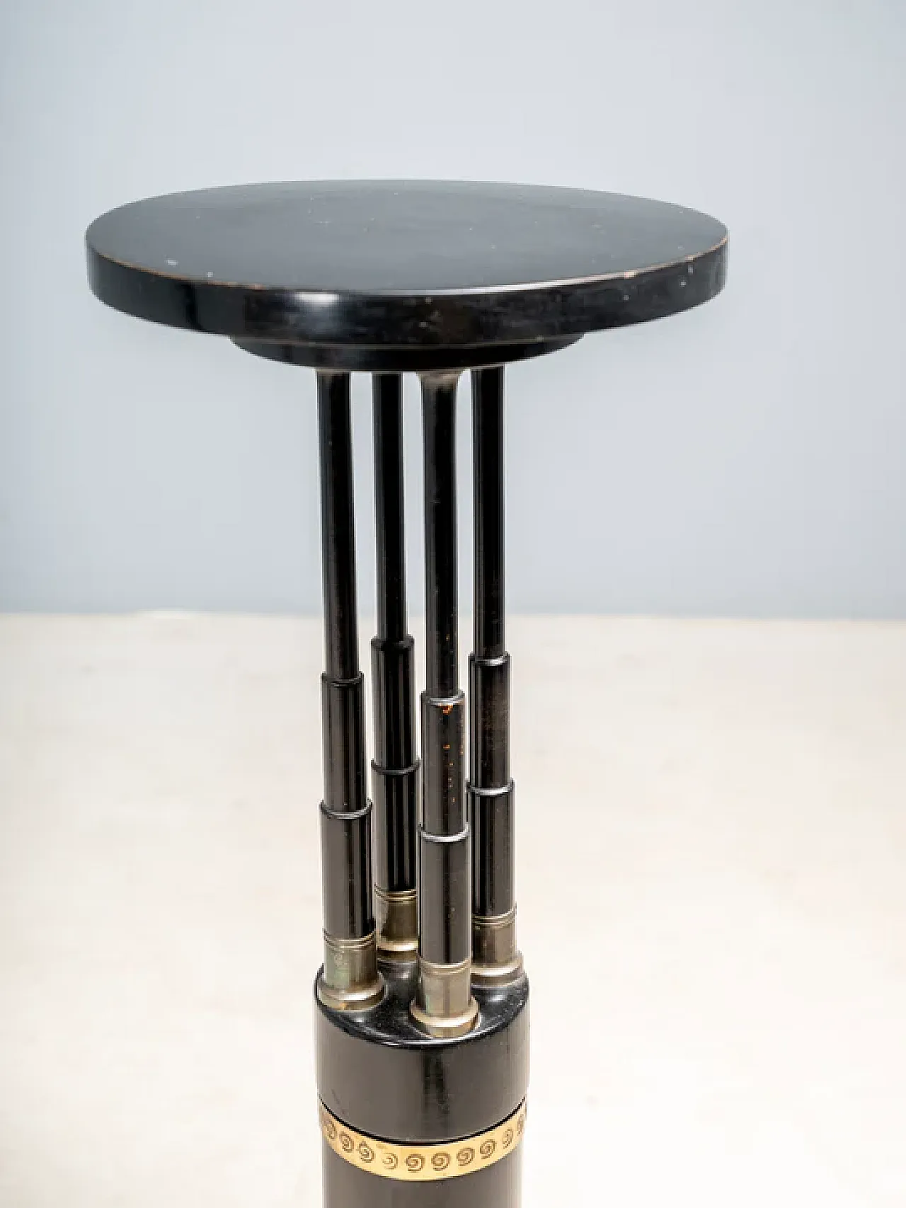 Black lacquered pedestal with brass details, 20th century 6