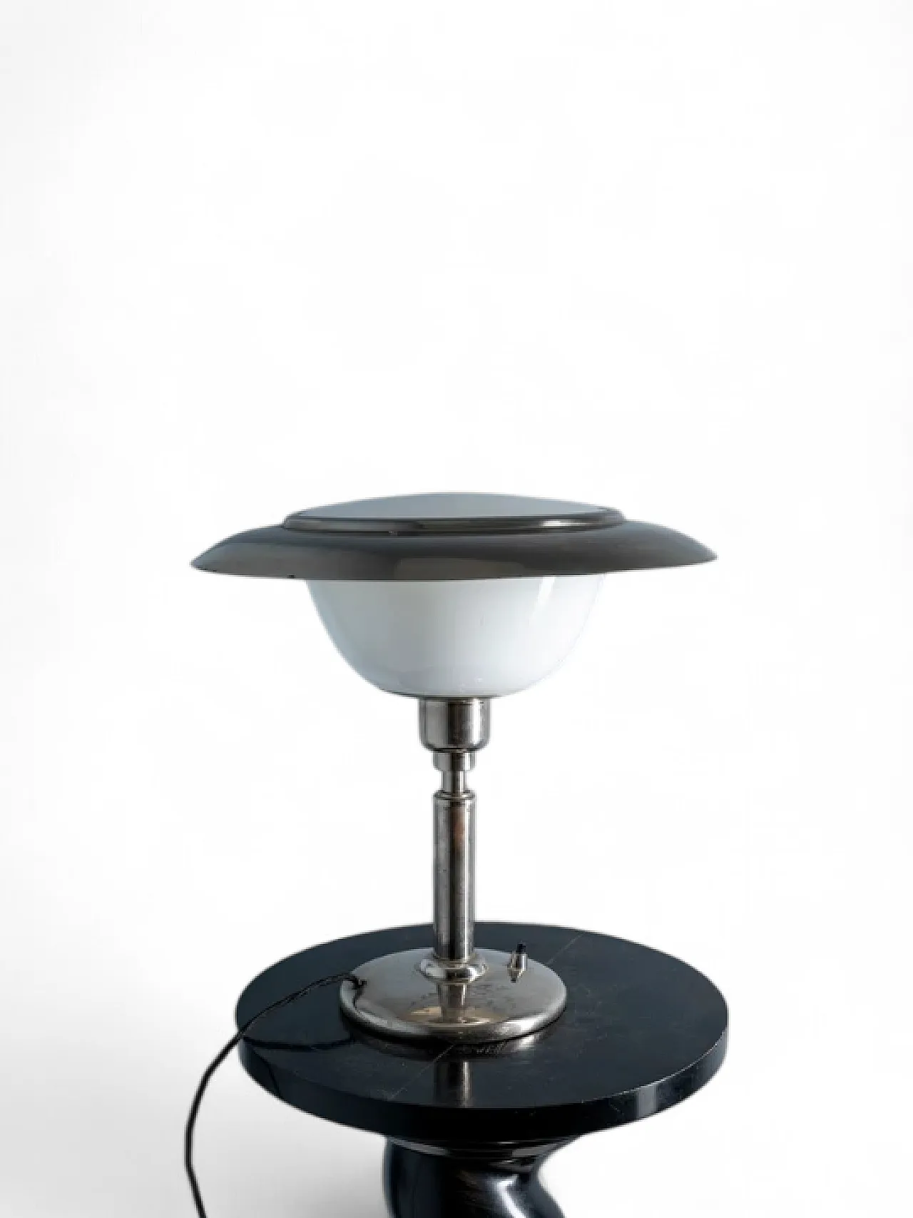 Lampada da tavolo Art Déco con vetro opalino, anni '30 8