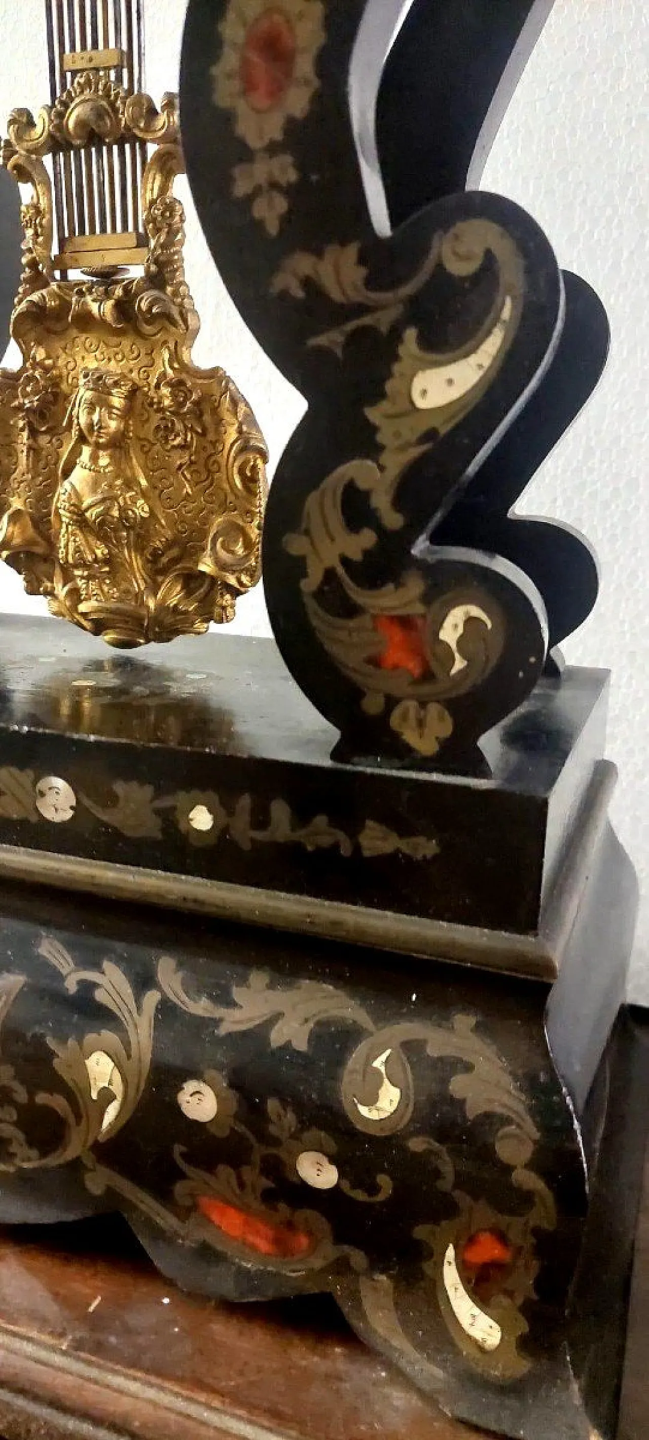 Napoleon III temple clock in gilded bronze, 19th century 8