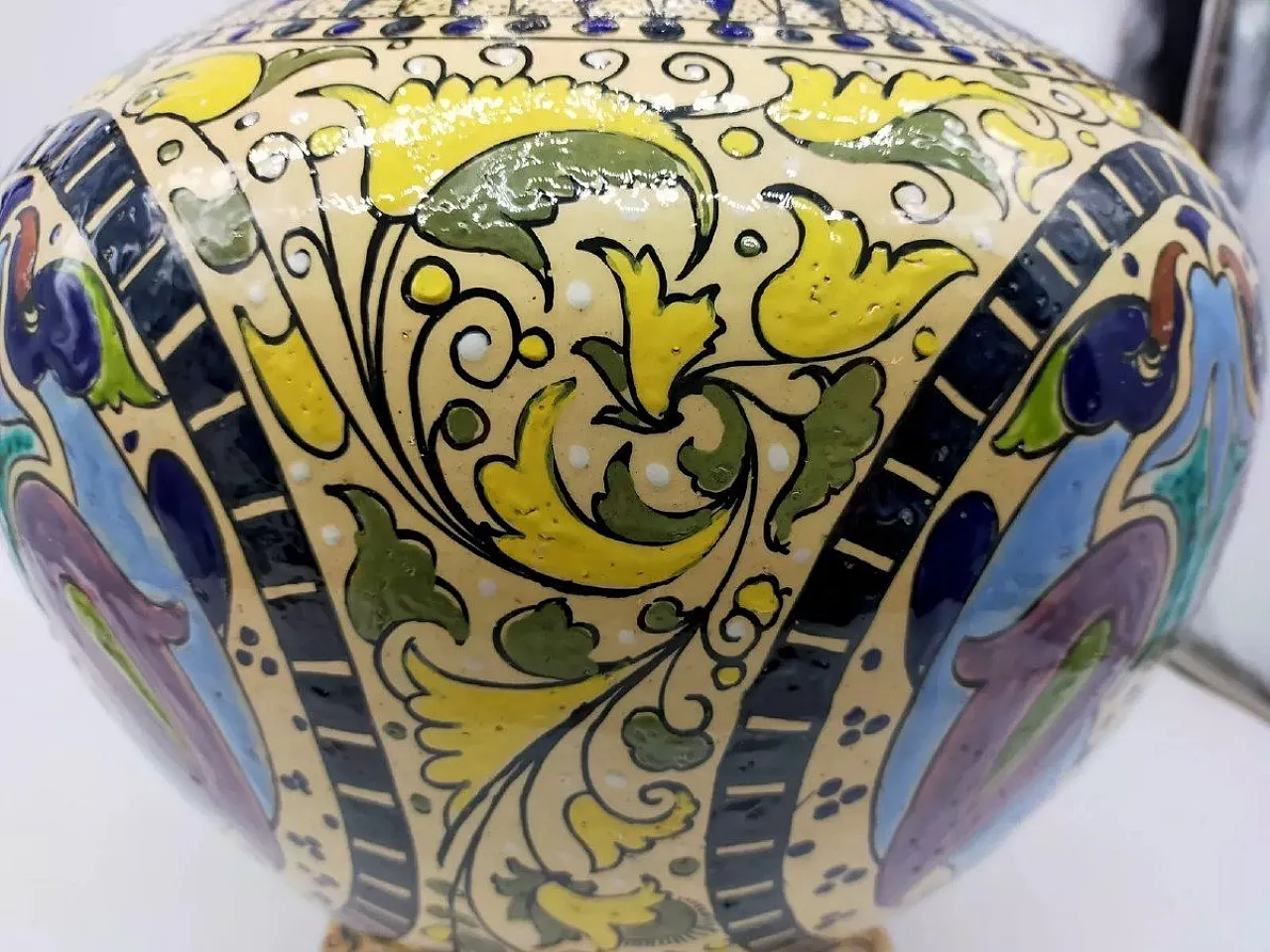 Vaso in maiolica Liberty, primo '900 5