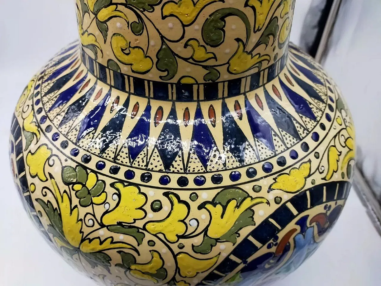 Vaso in maiolica Liberty, primo '900 6