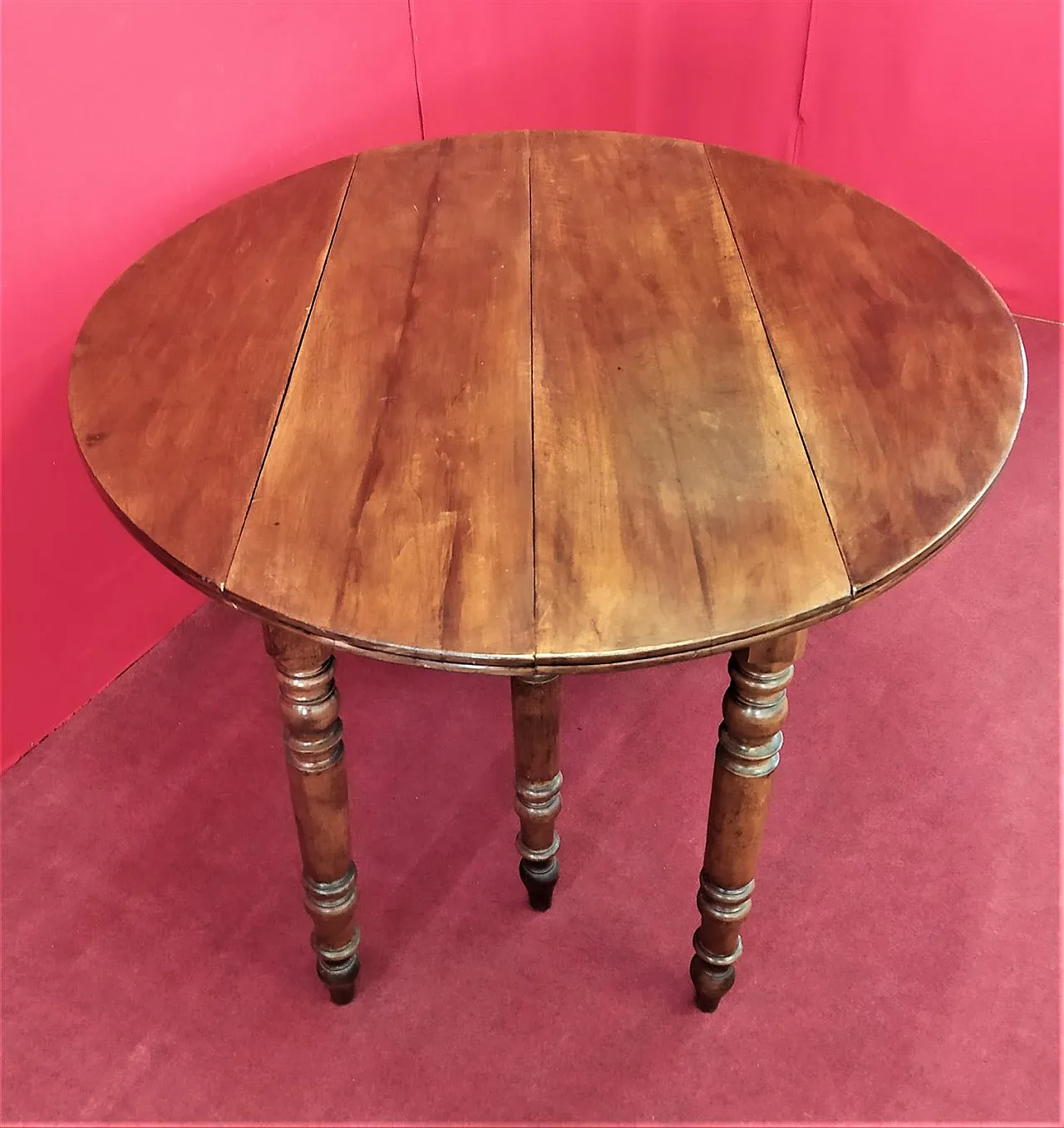 Tavolo a bandelle allungabile in legno di noce, '800 3