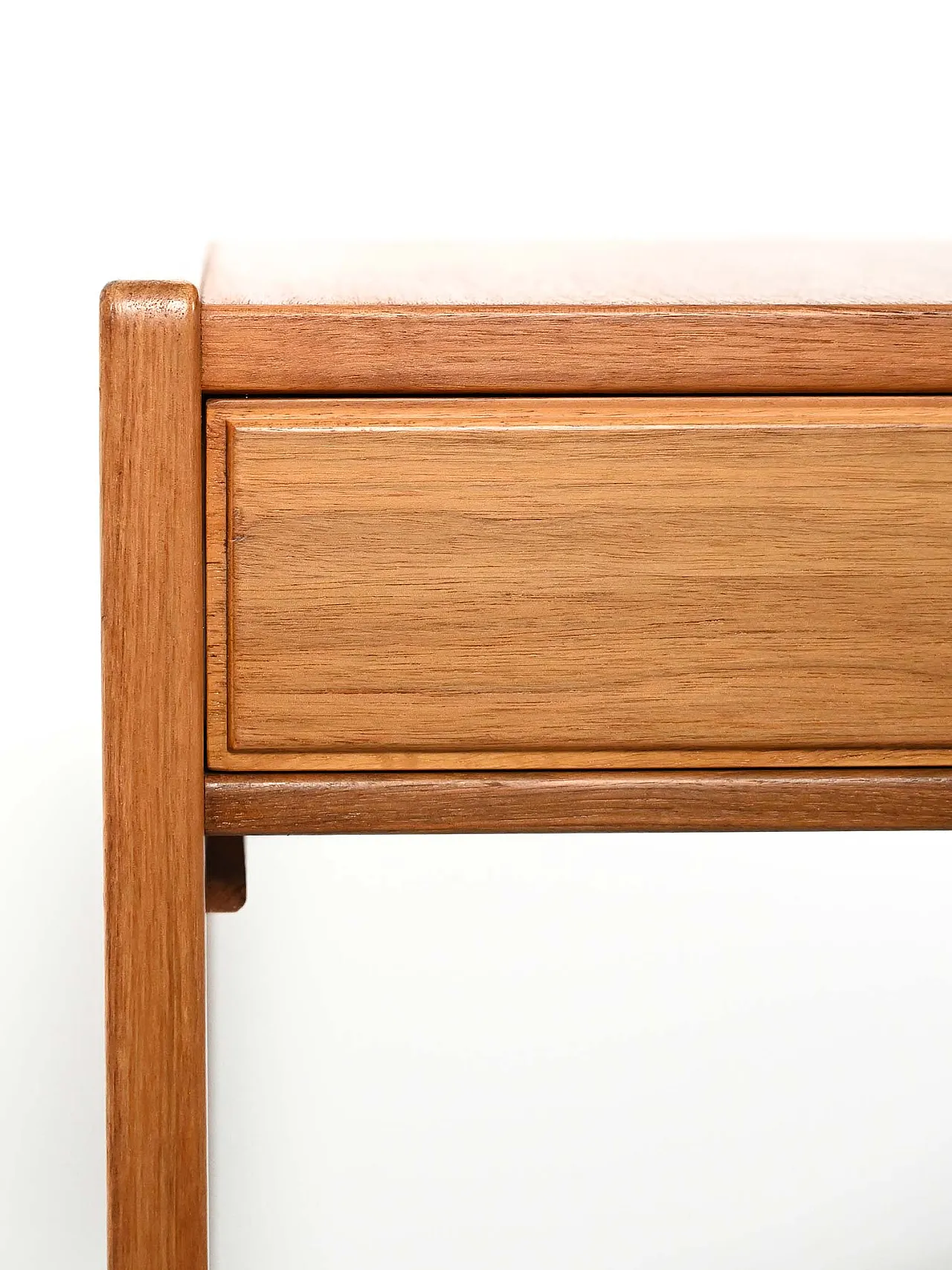 Scandinavian sewing table by Egström & Myrstrand 6