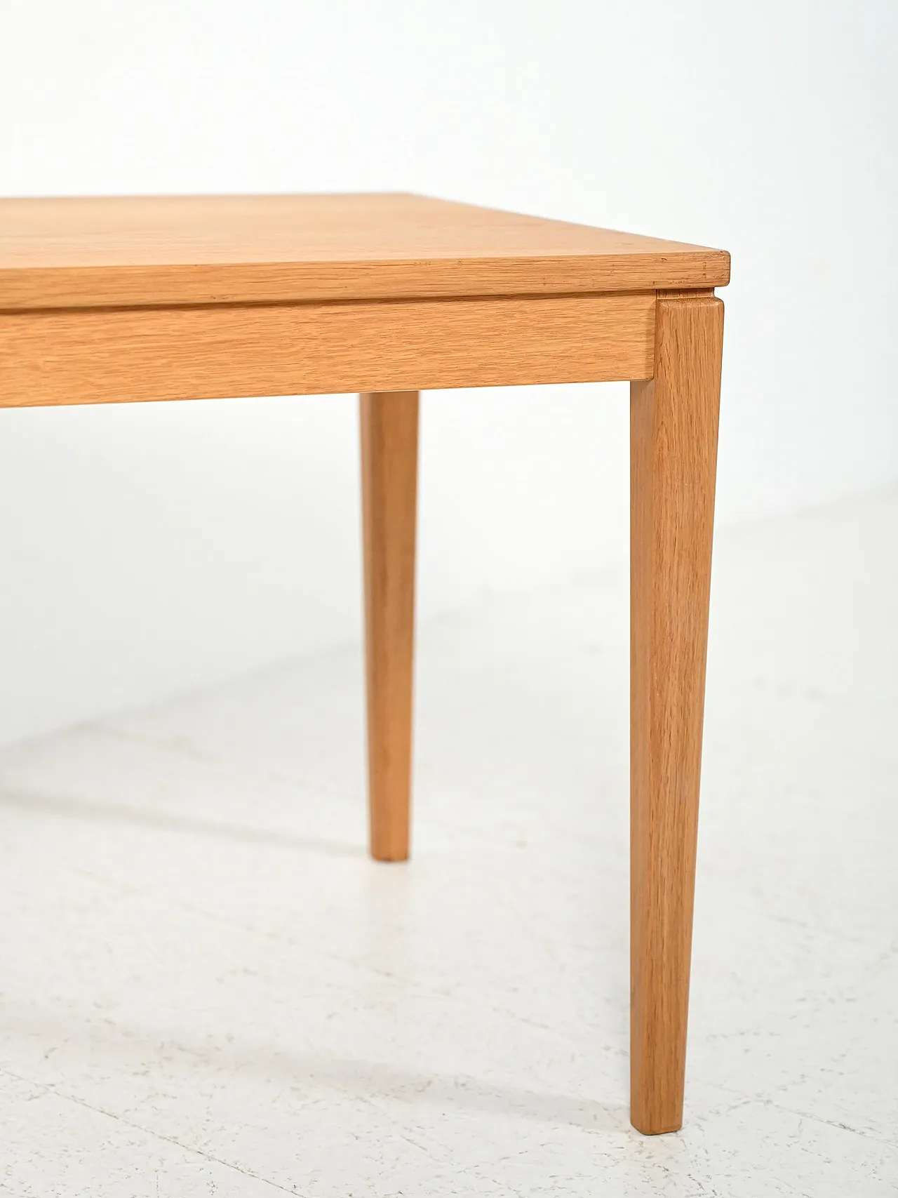 Coffee table scandinavo in faggio, anni '60 5