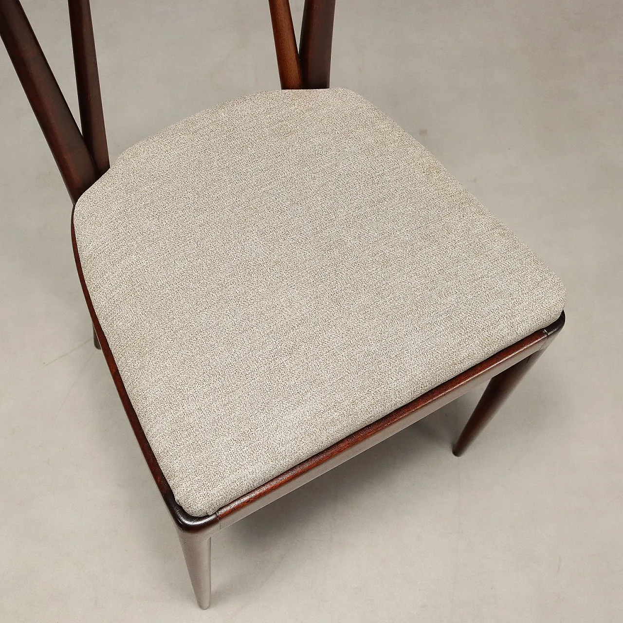 6 Sedie da pranzo in mogano e sedile in schiuma e tessuto, '900 7