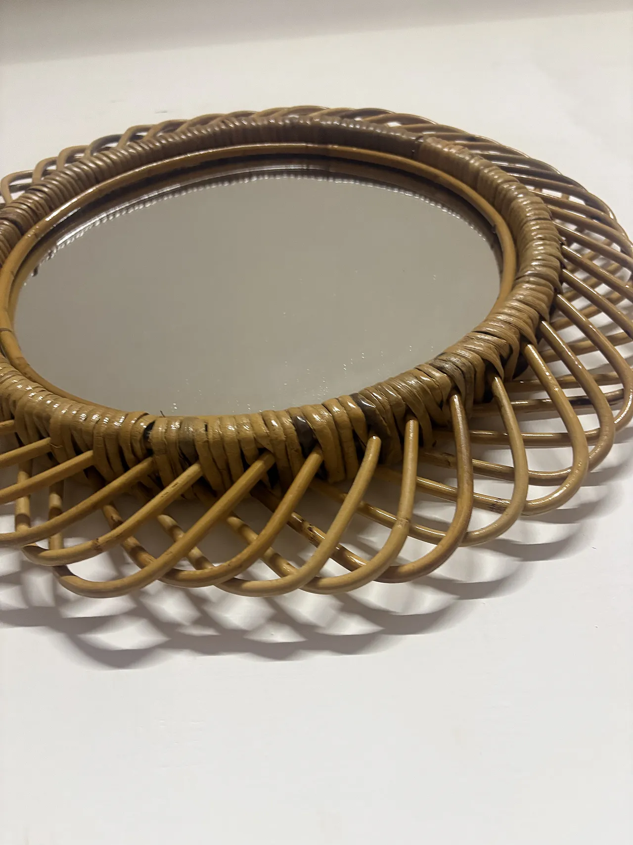 Specchio in vimini, anni '60 9