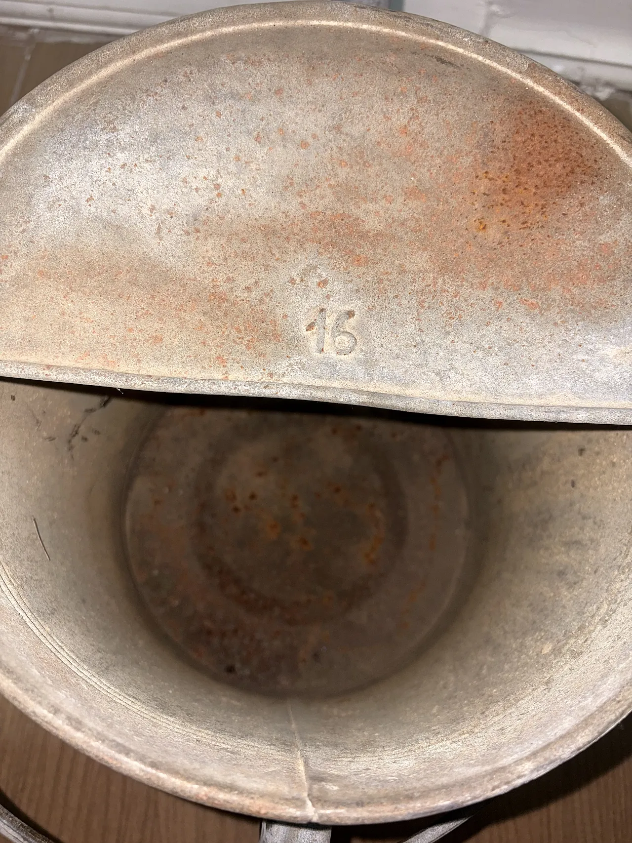 Watering can, 1920s 6