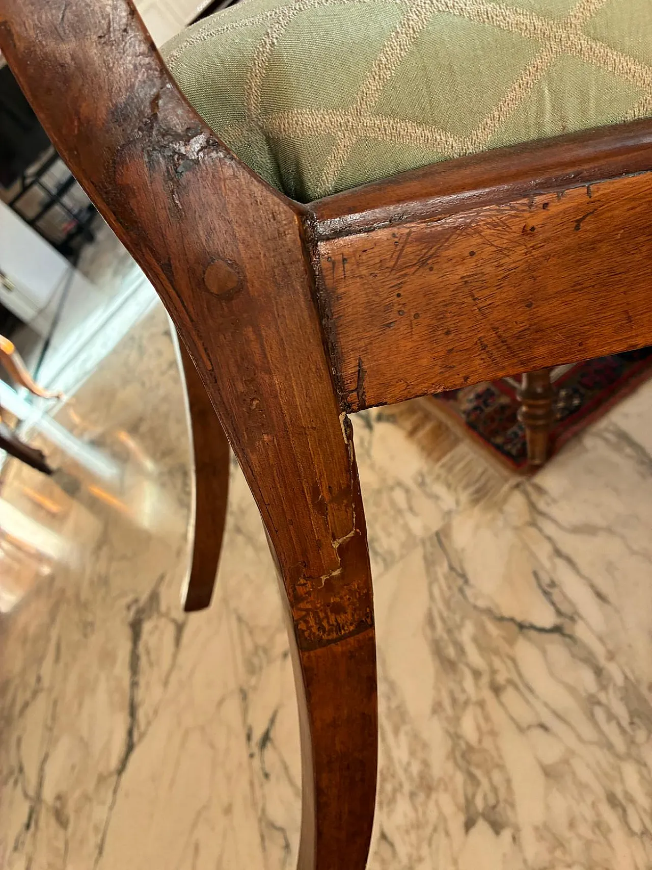 8 sedie Luigi Filippo con sedute in tessuto verde chiaro, '800 12