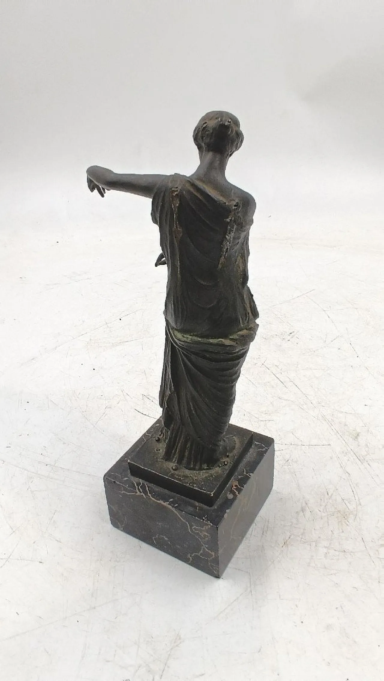 Vittoria Alata of Brescia, bronze sculpture, early 19th century 7