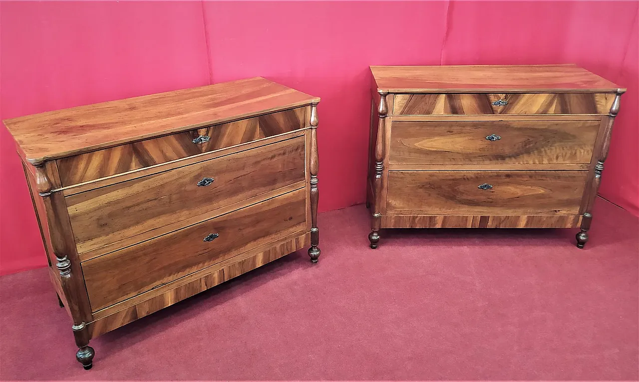 Pair of Emilian walnut dressers, 19th century 1