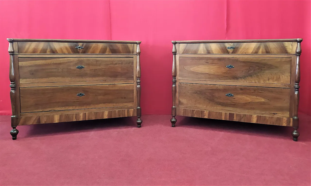 Pair of Emilian walnut dressers, 19th century 10