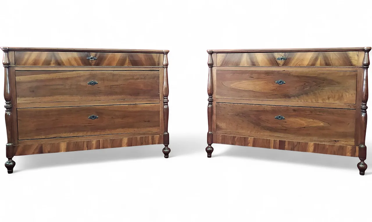 Pair of Emilian walnut dressers, 19th century 11