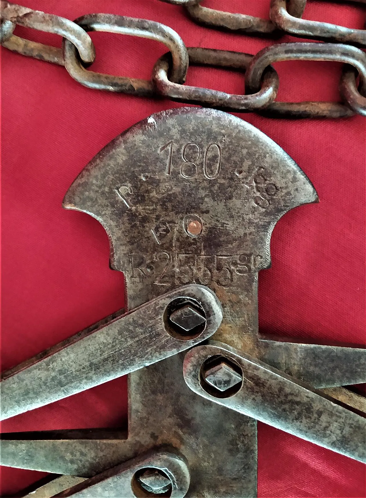 Wrought iron scale, early 20th century 8