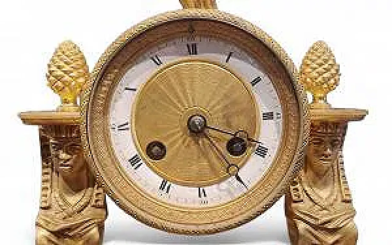 Portico pendulum in mercury gilded bronze, 19th century 5