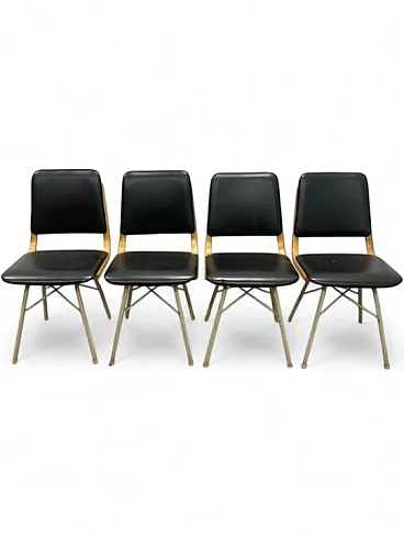 4 sedie da pranzo di Miroslav Navrátil per TON, anni '60