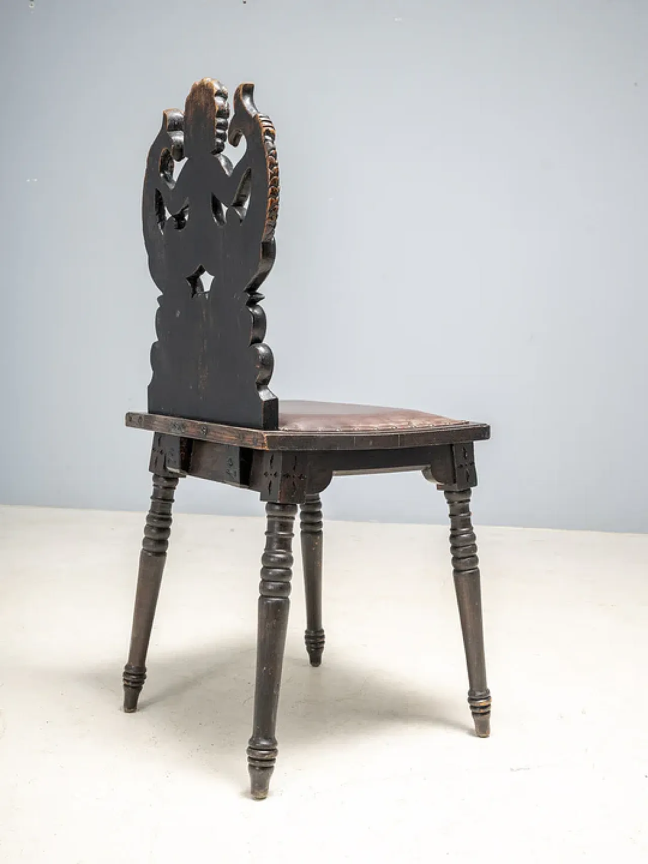 Hand-carved chair with siren motif, late 19th century 4