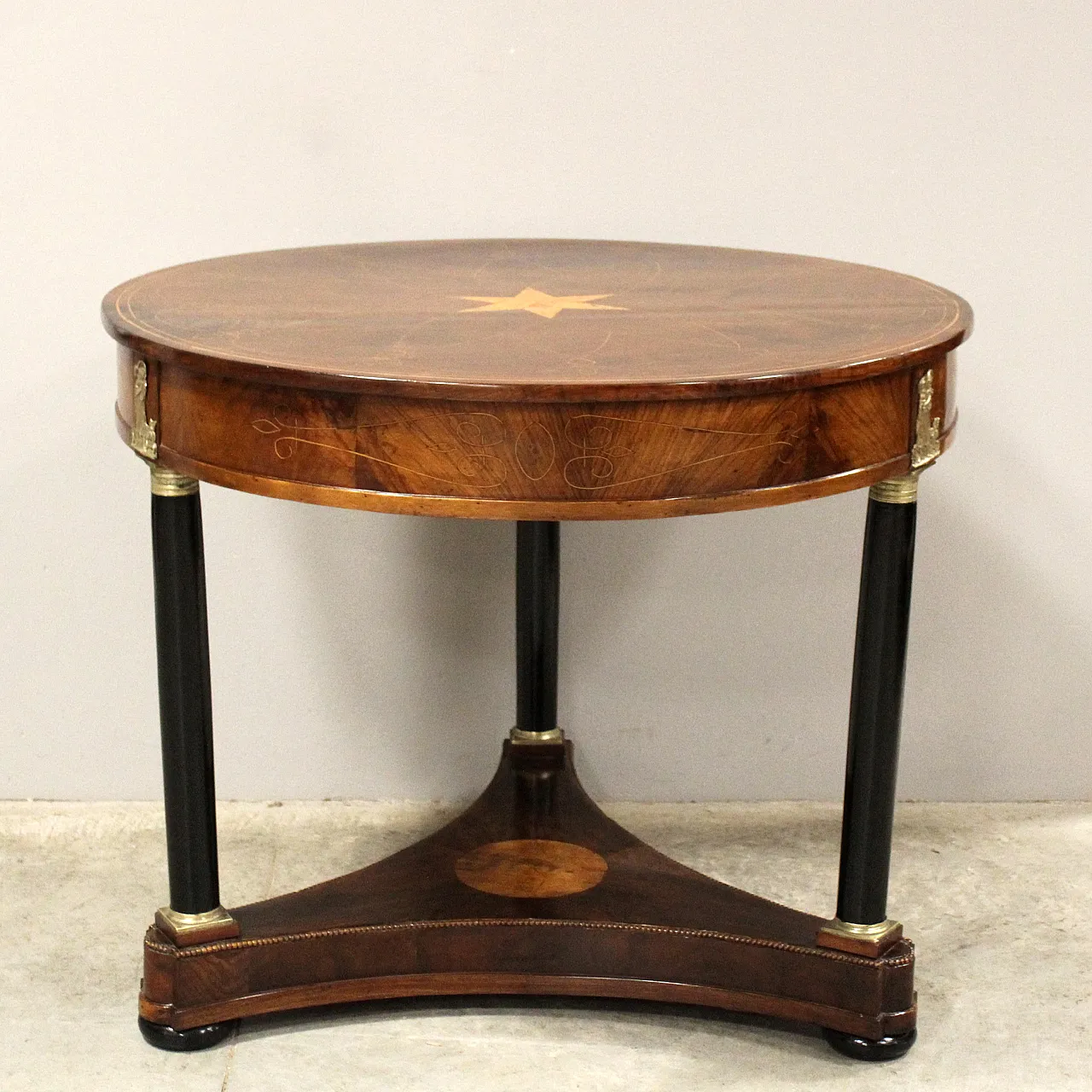 Coffee table Italian inlaid walnut,  19th century 2