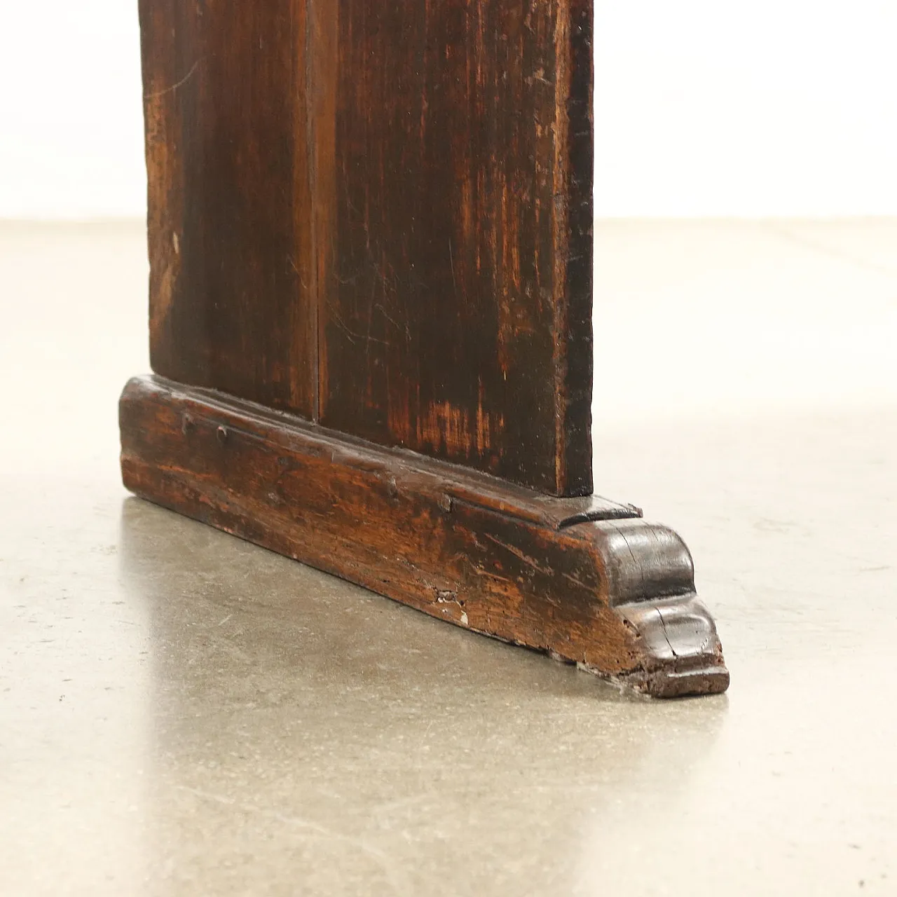 Queen Anne style walnut console table, 19th century 7