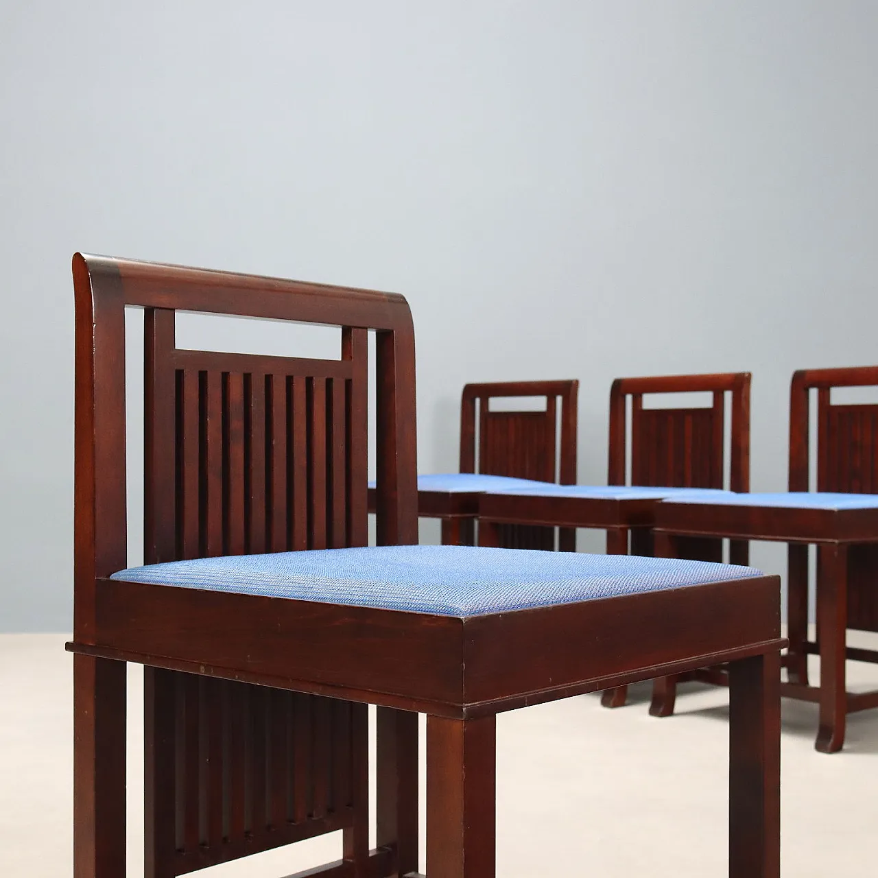 4 Chairs in cherry wood, foam, and fabric, 20th century 4