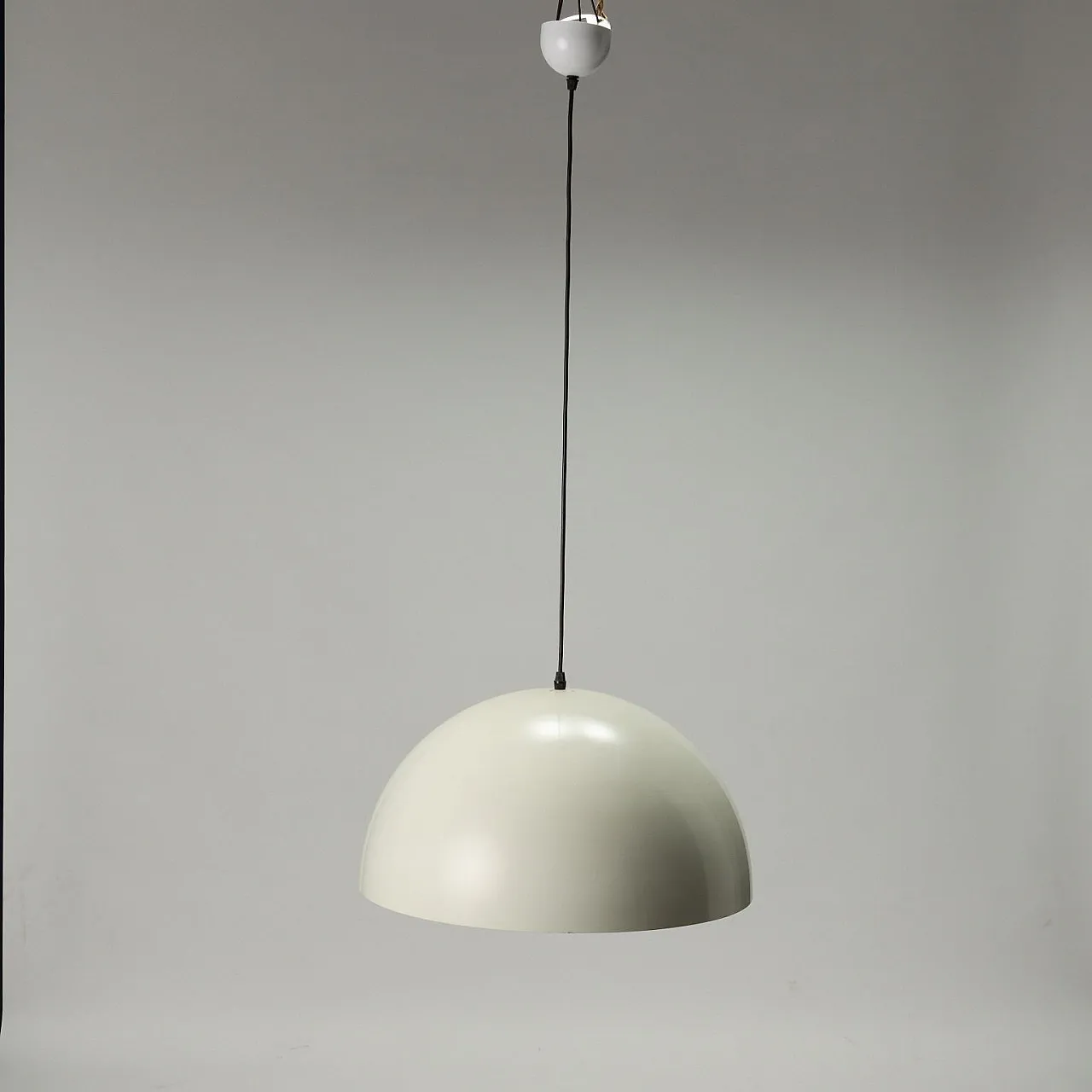 Sonora metal lamp by Vico Magistretti for Oluce, 1970s 4