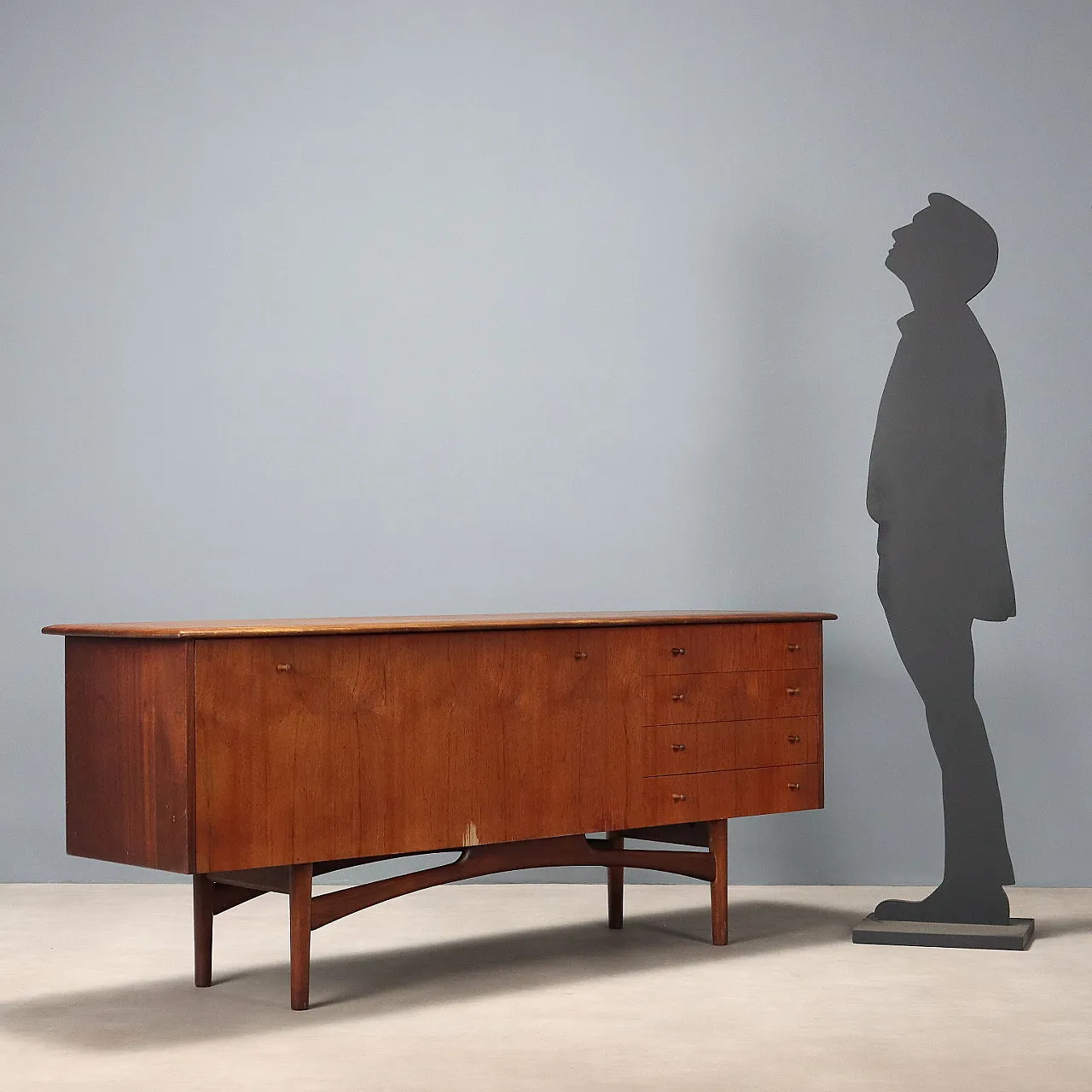 Credenza impiallacciata in teak, '900 3