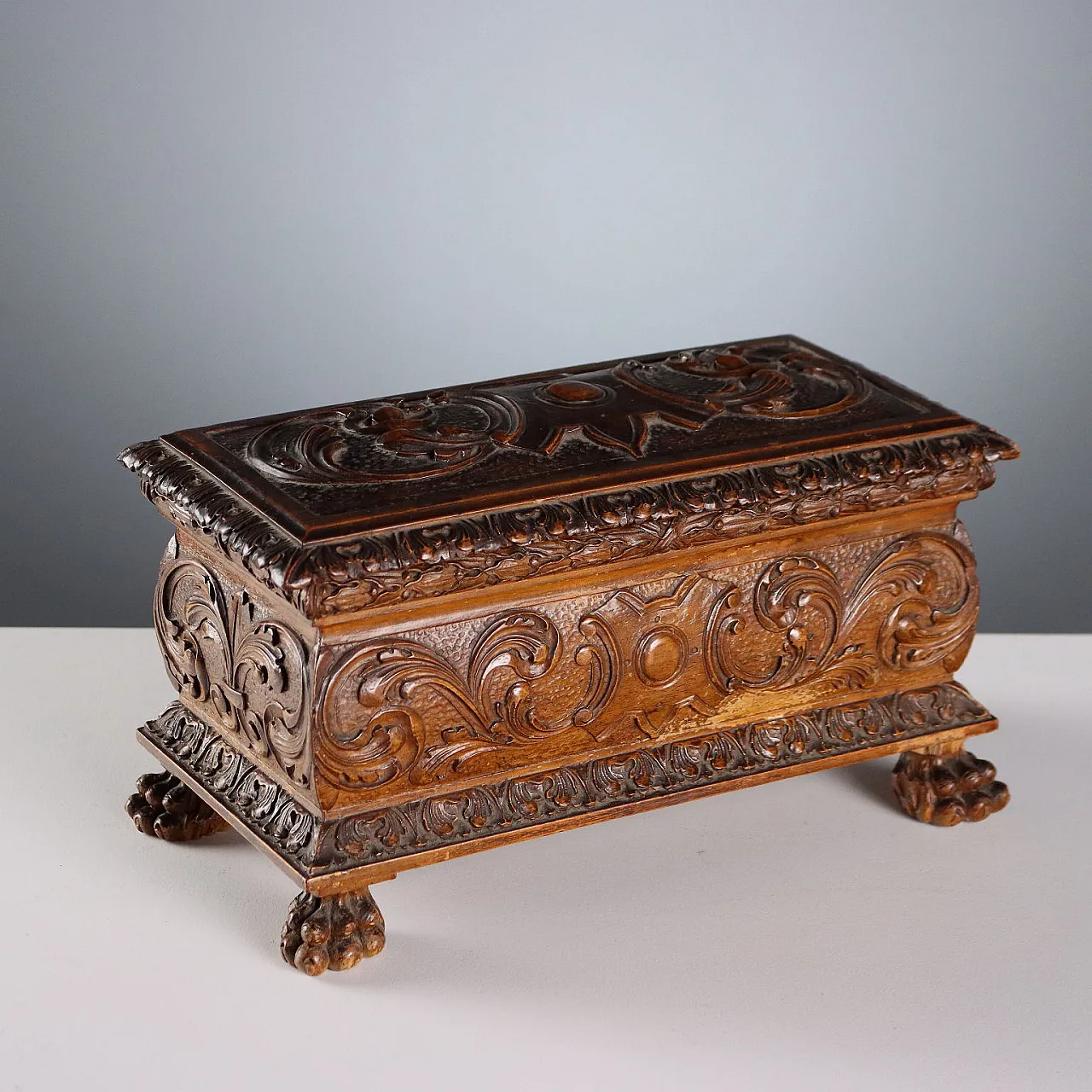 Solid walnut box set, 19th century 1