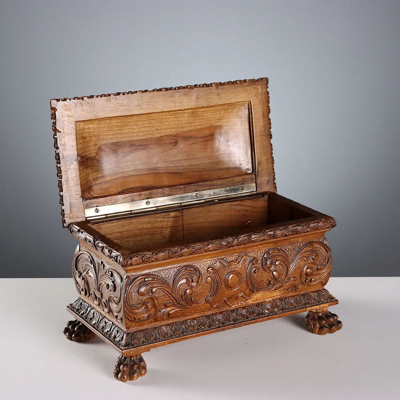 Solid walnut box set, 19th century 5