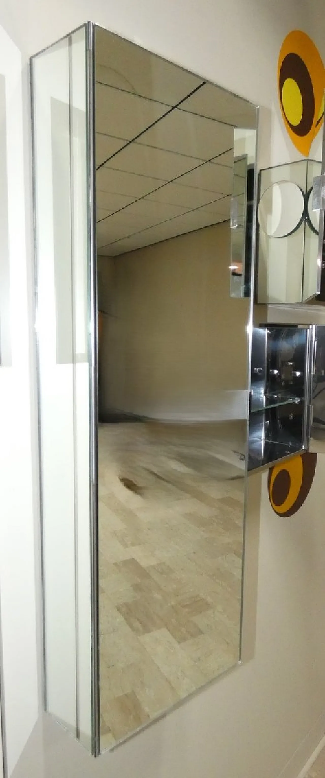 Armadi a specchio con applique abbinate, anni '70 18