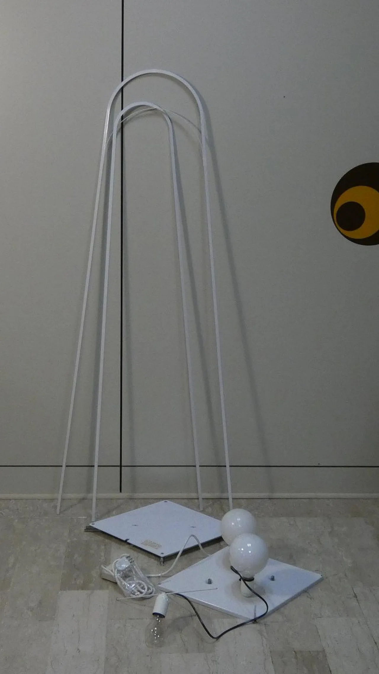 Floor lamp by Kazuhide Takahama for Sirrah, Italy, 1980s 10