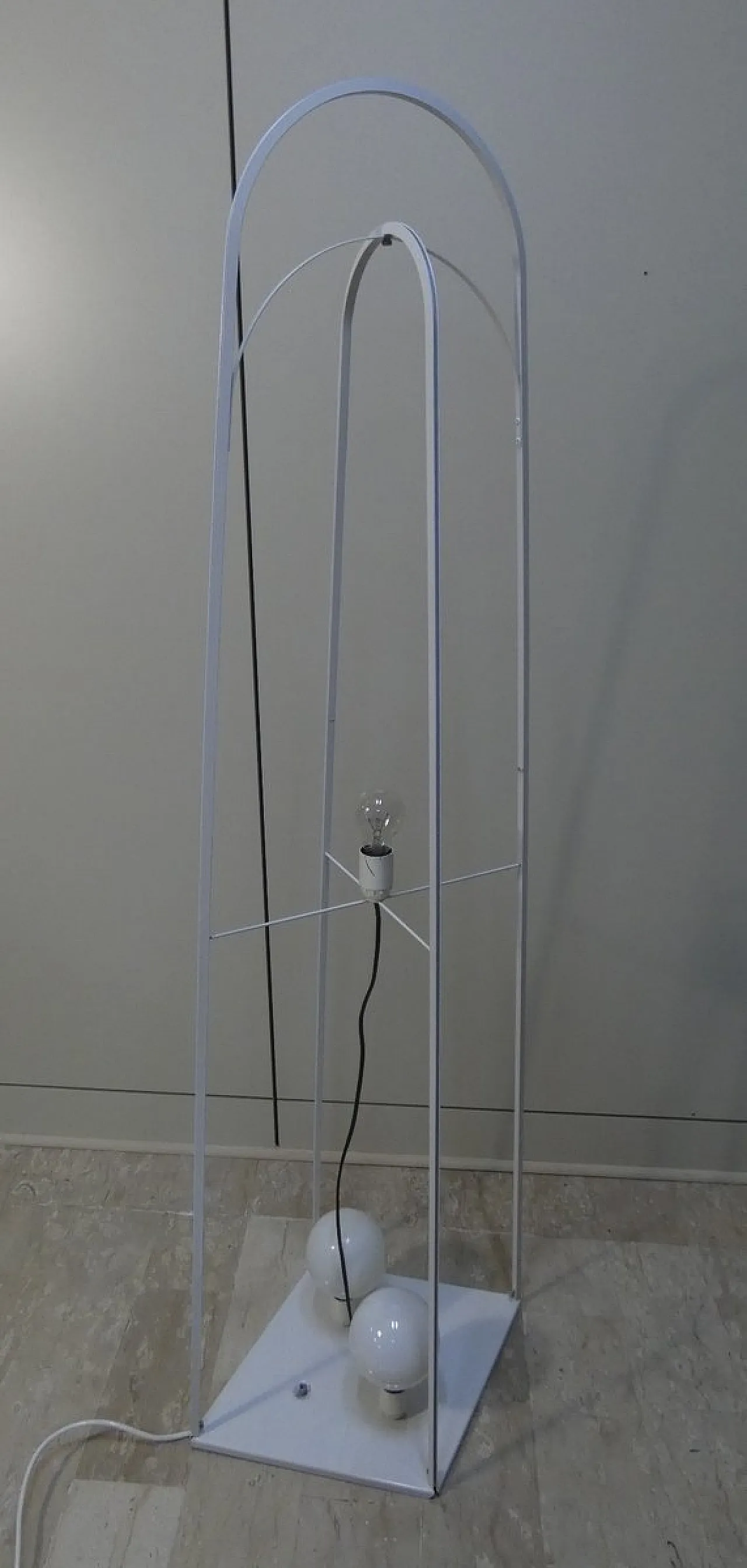 Floor lamp by Kazuhide Takahama for Sirrah, Italy, 1980s 12