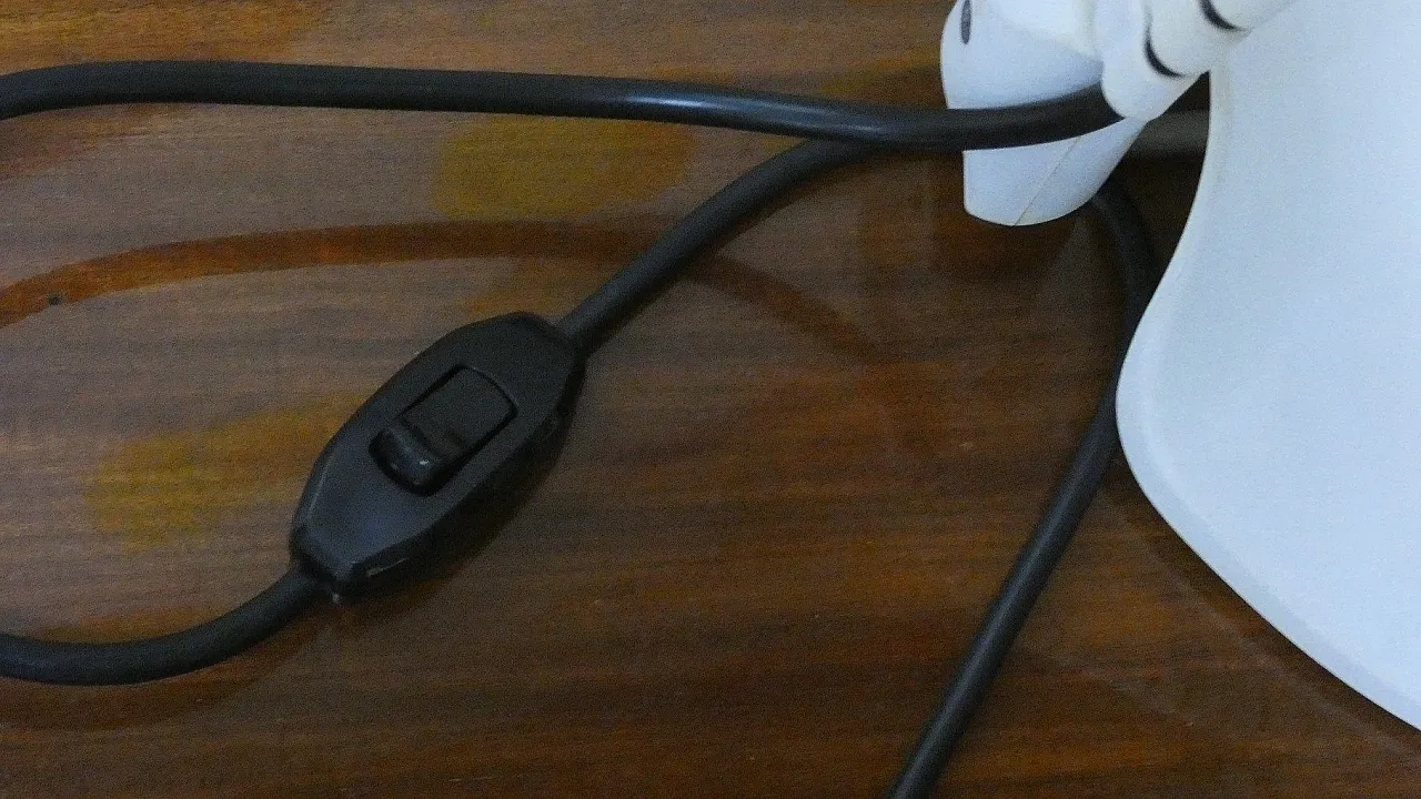 Vertebra 660 table lamp by Elio Martinelli for Martinelli Luce, 1972 14